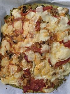 Una foto de Pizza brócoli sin harinas y sin grasa