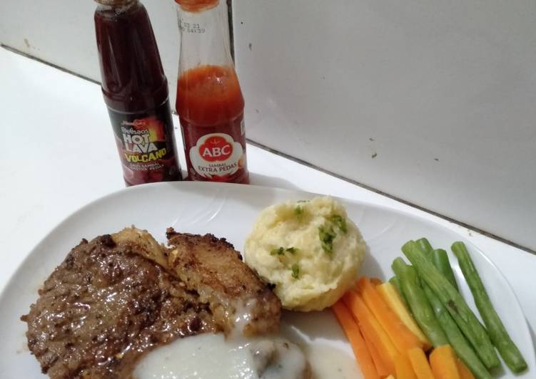 Resep Sirloin Steak with Creamy Mashed Potato with Mushrom Sauce Anti Gagal