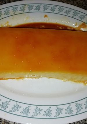 Una foto de Flan de piña