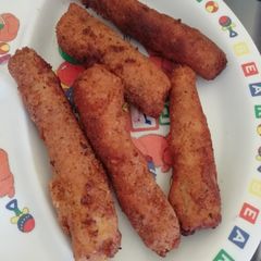A picture of Fish fingers.