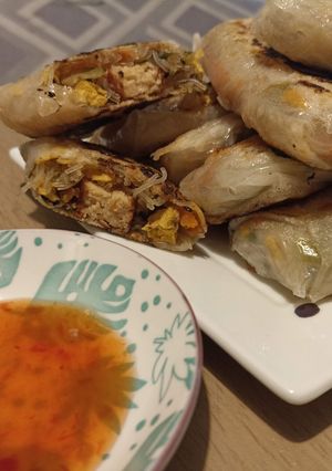 Una foto de Rollitos de papel de arroz con verduras