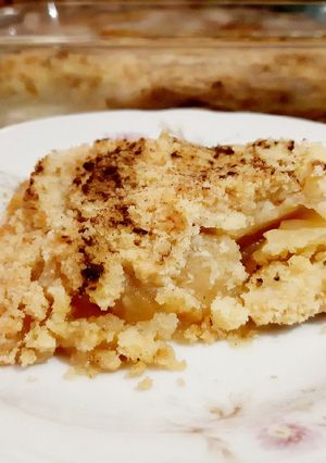 Una foto de Postre de manzana y peras con crumble crocante