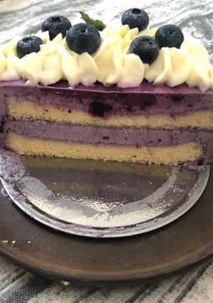 Hình của món Blueberry mousse cake.
