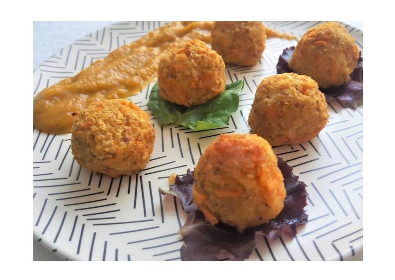 Albóndigas Veganas con salsa de verduras