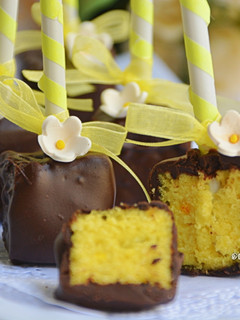 Foto resep Cake Pop Bolu Jadul Lemon (takaran sendok makan)