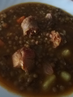 Una foto de Lentejas con carne o sin carne