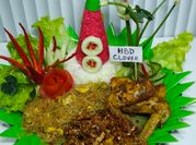 Gambar garnish tumpeng