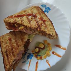 A picture of Grilled sandwiches.