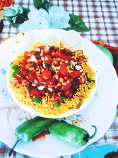 ચણા ચાટ (Chana Chaat Recipe In Gujarati) રેસીપી મુખ્ય ફોટો