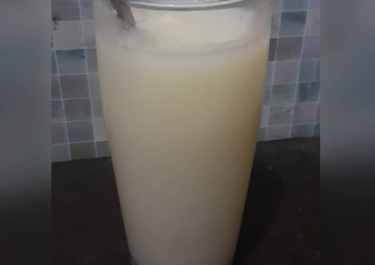 Bagaimana Menyiapkan Soda Susu Jeruk yang Bisa Manjain Lidah