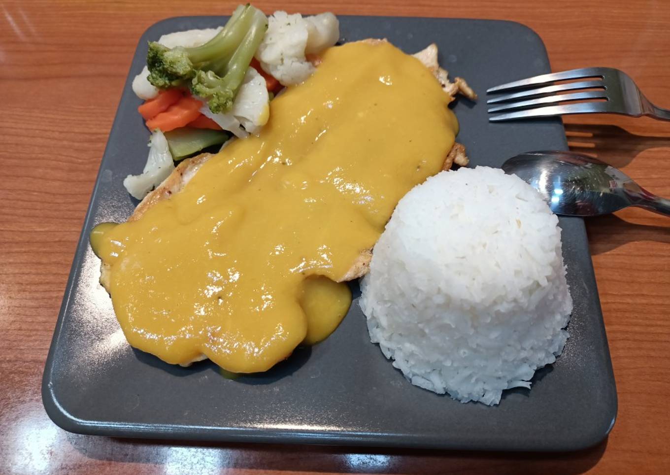 Sabana de lomo en salsa de mango 🥭