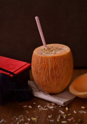A picture of Musk Melon/ Cantaloupe Milk Shake.