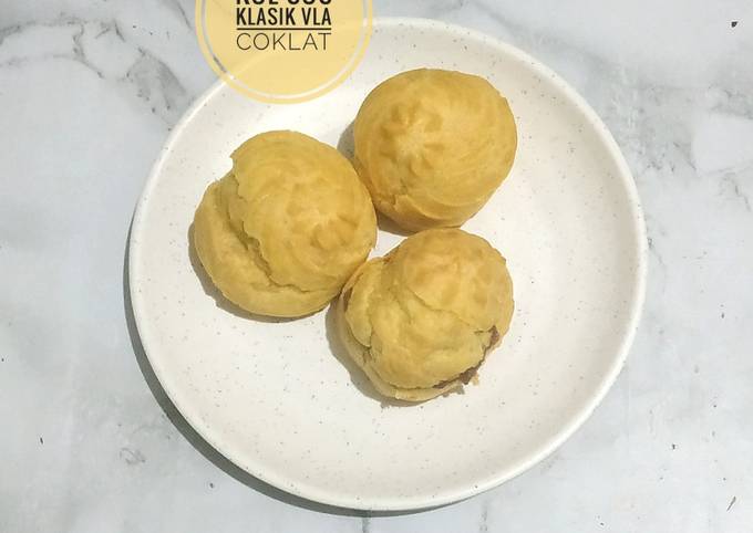 Resep Kue Sus Klasik Vla Coklat Oleh Suryani Cookpad