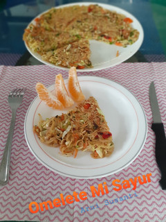 Foto resep 73.Omelete Mi Dan Sayur