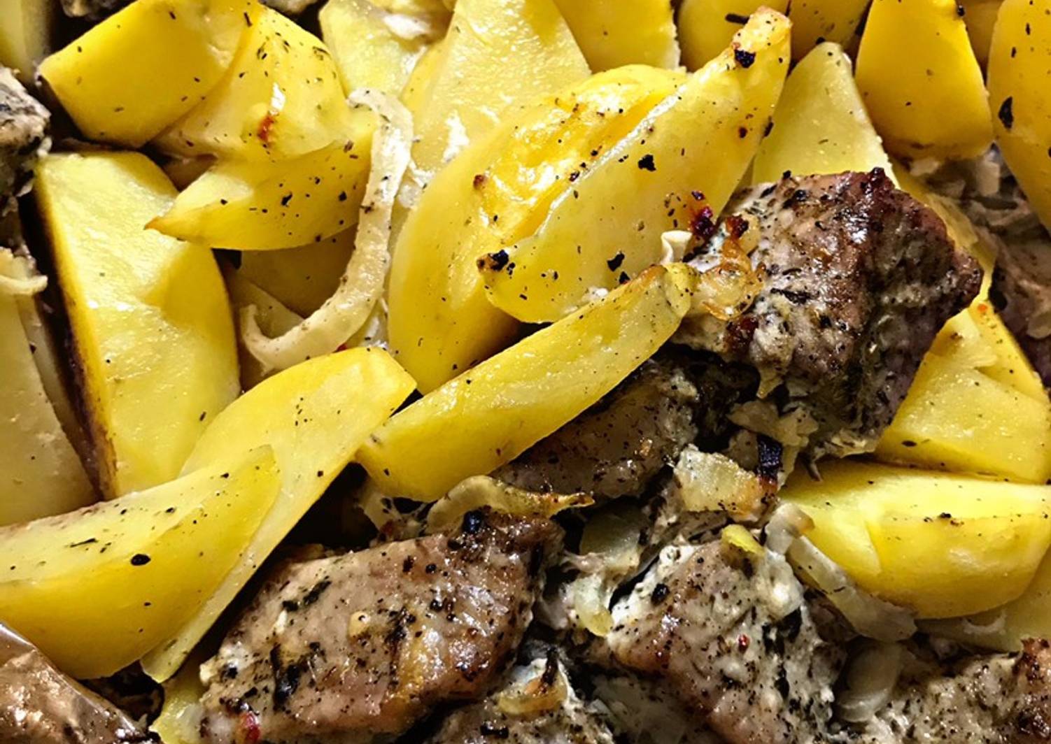 Картошка с мясом в рукаве в духовке рецепт с фото