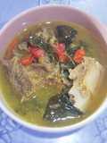 Asem asem iga sapi daun dondong