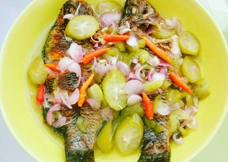 Cara memasak Ikan Bakar Cacapan Belimbing Wuluh gurih