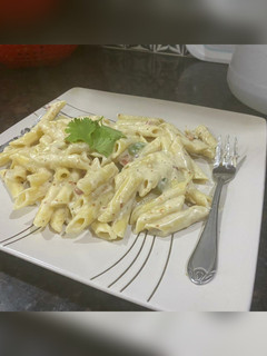 A picture of Pasta in white Sauce 😋.