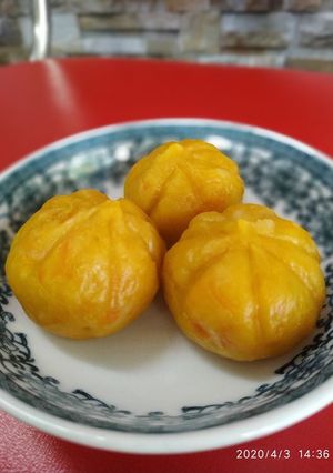 Hình của món Bánh bí đỏ cà rốt nhân khoai lang.