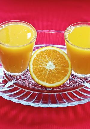 A picture of Mosambi/Sweet lime juice.