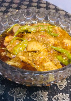 A picture of Chicken Karahi.