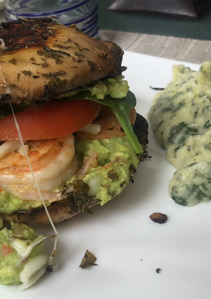 Una foto de Sándwich Portobello de camarón