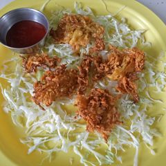 A picture of Cabbage pakori.