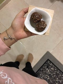 صورة لوصفة كرات الطاقه