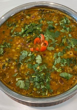 A picture of Hariyali moong.