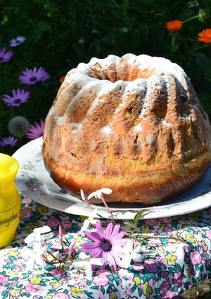 Una foto de Pan dulce con pasas de uva😛