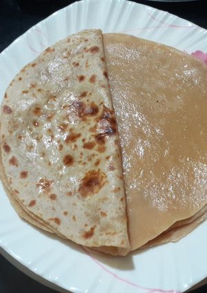 પળવારી રોટલી (Palvali Rotli Recipe In Gujarati) રેસીપી મુખ્ય ફોટો