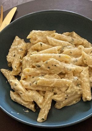 Foto de Penne Cremoso de Queijo e Ervas