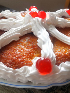 Una foto de Tarta de almendra asturiana