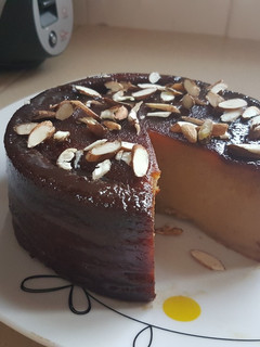 Una foto de Pudín de galleta de trigo con leche condensada y whisky