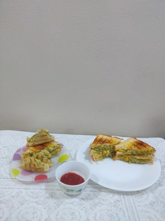 Easy Steps to Make Paneer veg cheese corn grilled sandwiches/ healthy breakfast the  Makes Drooling Delicious