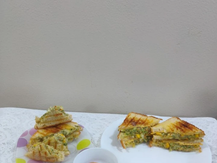 Easy Steps to Make Paneer veg cheese corn grilled sandwiches/ healthy breakfast the  Makes Drooling Delicious