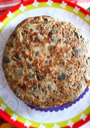 Una foto de Tortilla de zapallitos y berenjena 🍆