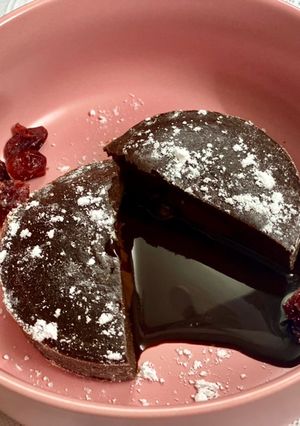 Hình của món Lava chocolate đen.