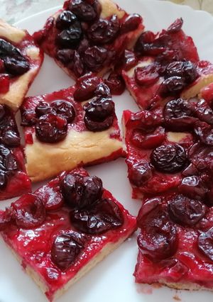 Meggyes lábatlan recept fotója