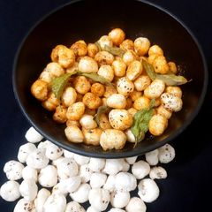 A picture of Roasted Masala Makhana.