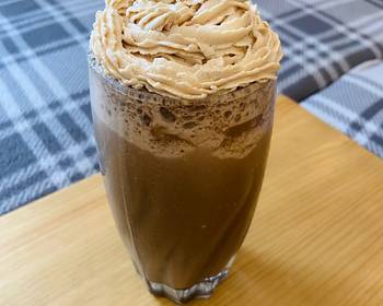 Without Fail Cooking Recipe Mocha Cookie Frozen Coffee with Coffee Whipped Cream Home Style