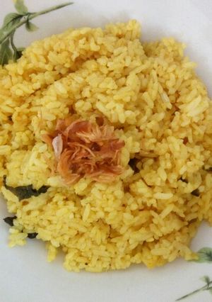 Foto resep Nasi kuning ricecooker praktis