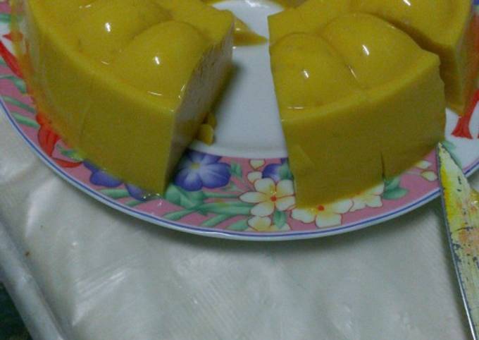 Puding susu labu kuning