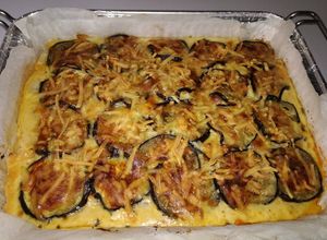 Foto principal de Pastel de berenjena con jamón york y queso tierno