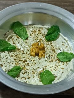 صورة لوصفة لبنة بالثوم