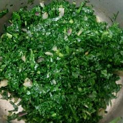 A picture of Fried kales.