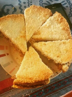 Una foto de Tarta de coco con dulce de leche
