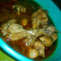 A picture of Chicken gravy.