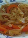 🍝Noodles de arroz con costillas adobadas