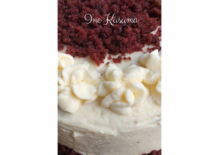 Red Velvet Cake with Cream Cheese Frosting